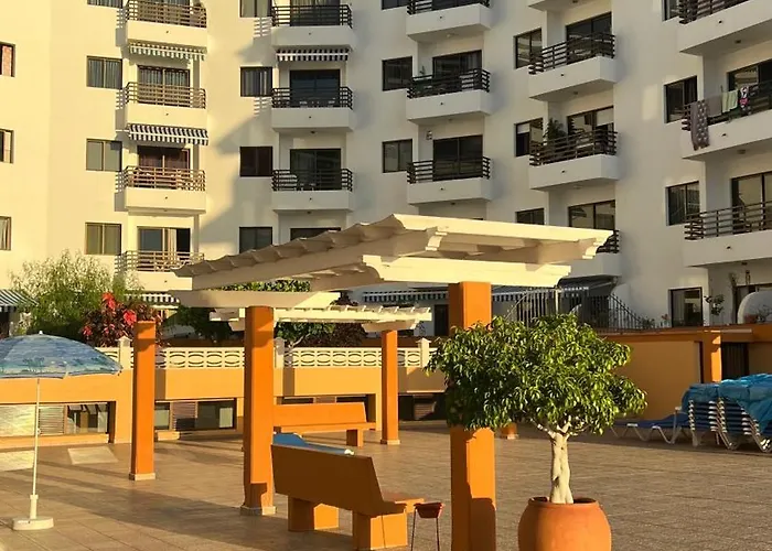 Home-tenerife Sur * Puerto de Santiago (Tenerife)
